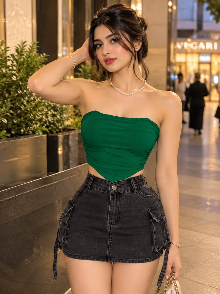 Hot Diamond Escorts 13