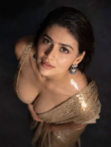 Escorts in Mövenpick Hotel Karachi