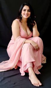 Escorts in Model Colony Karachi